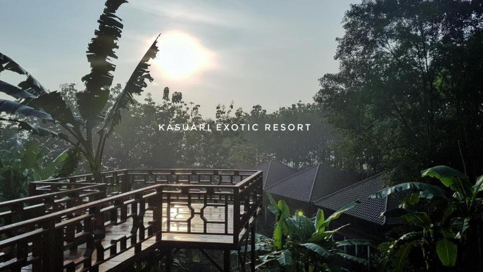 Kasuari Exotic Resort Magelang Exterior foto