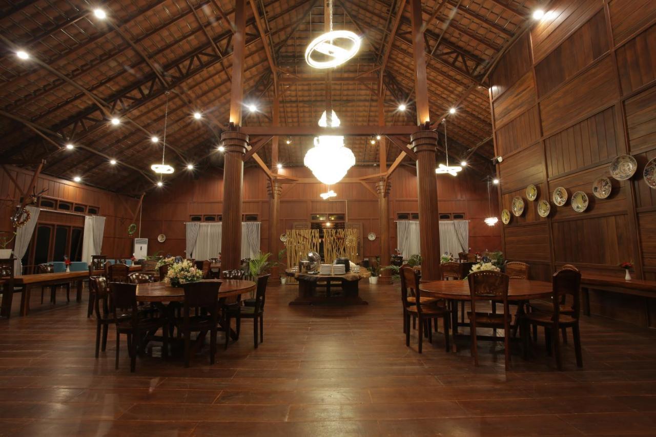 Kasuari Exotic Resort Magelang Exterior foto